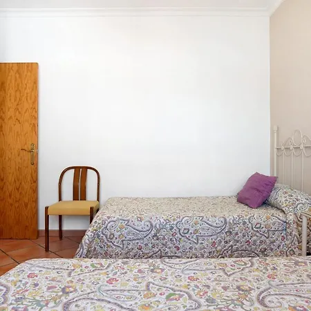 Fuente2 Piscina Comun Famila