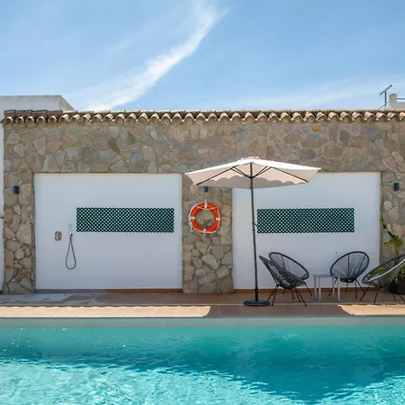 Fuente2 Piscina Comun Famila Landhuis *