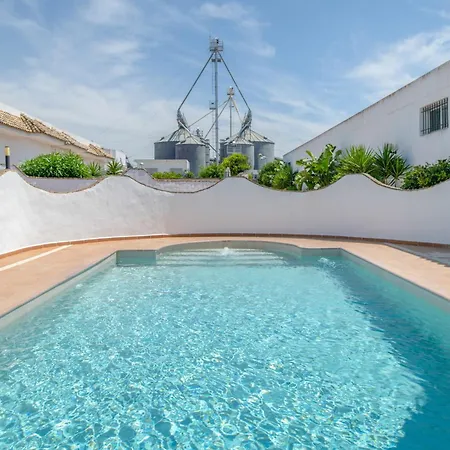 Fuente2 Piscina Comun Famila Conil De La Frontera