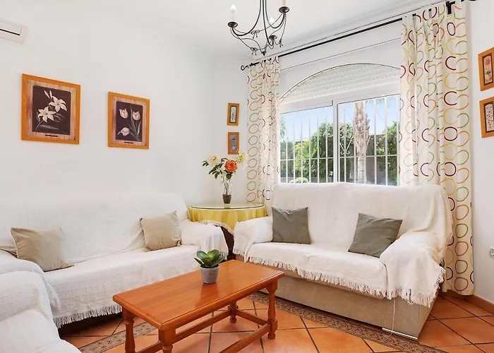 Fuente2 Piscina Comun Famila