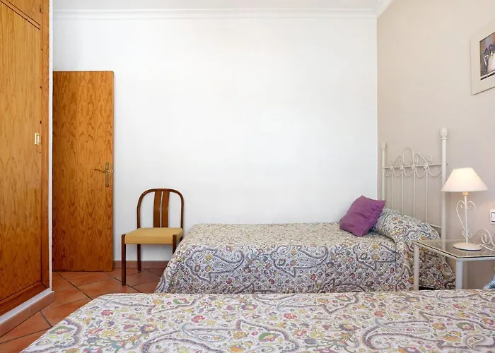 Fuente2 Piscina Comun Famila